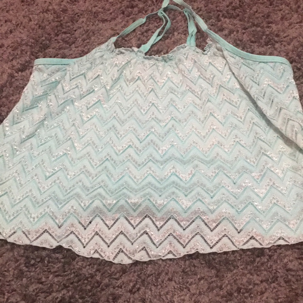 Swimsuit - Picture 3 of 4